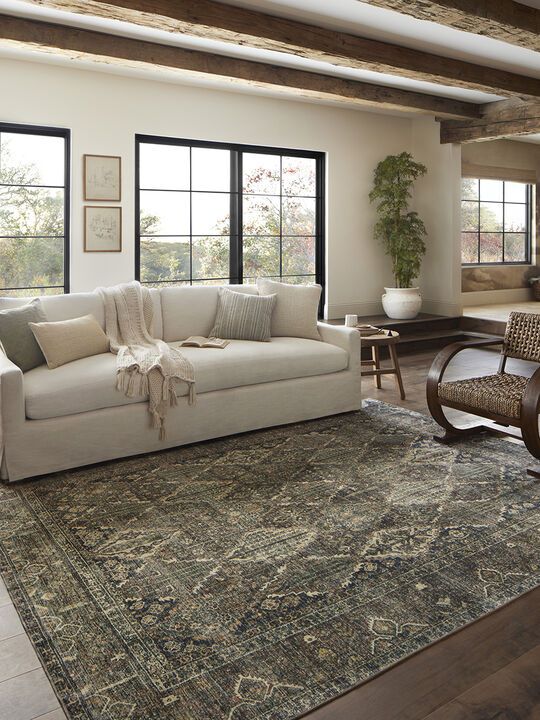 Banks BAN05 2'" x 5'" Rug