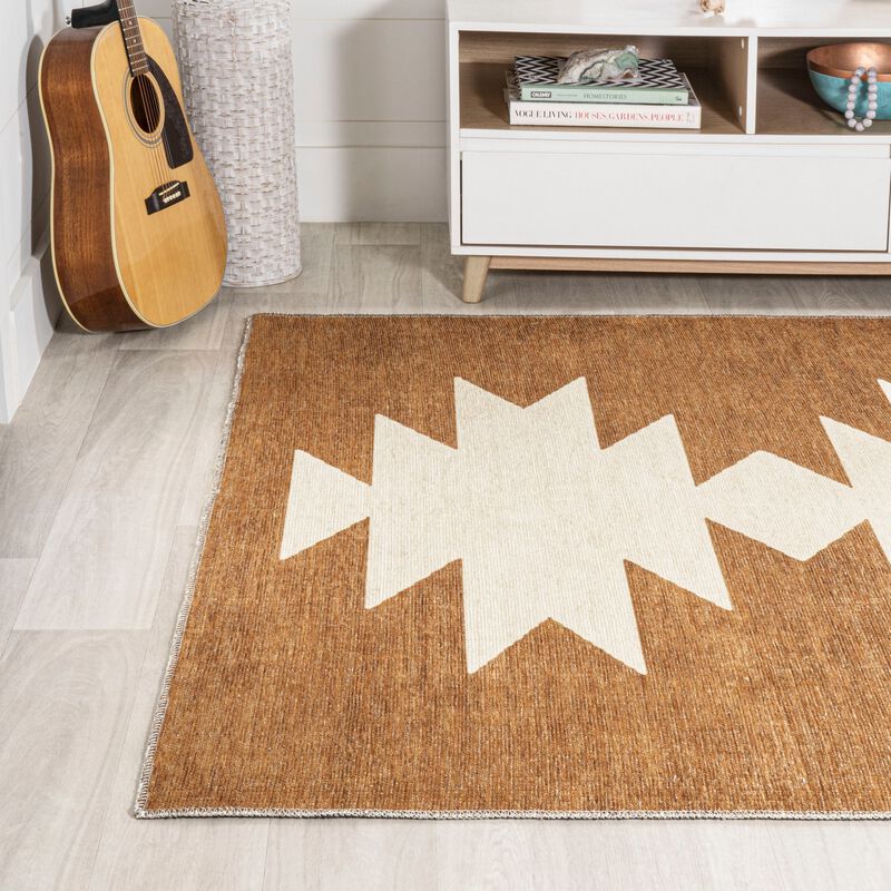 Chayton Minimalist Geometric Machine Washable Area Rug