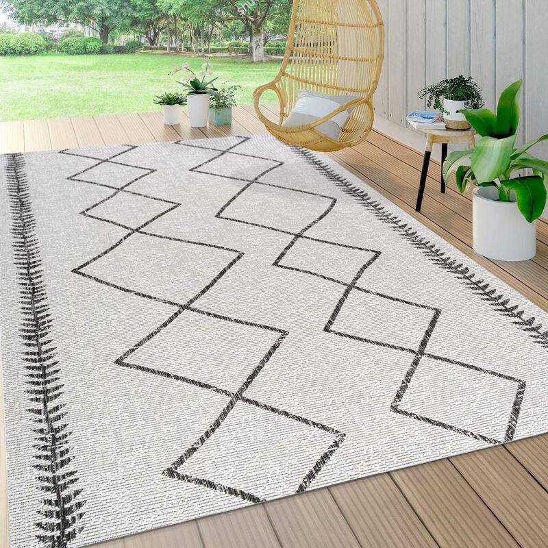 Derya Tribal Diamond Trellis Indoor/Outdoor Area Rug