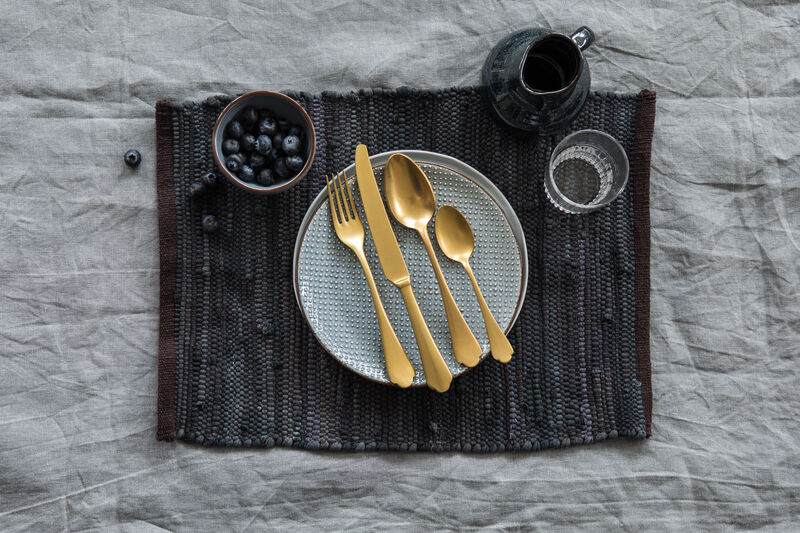 Pewter 5-Piece Flatware Set in Gold