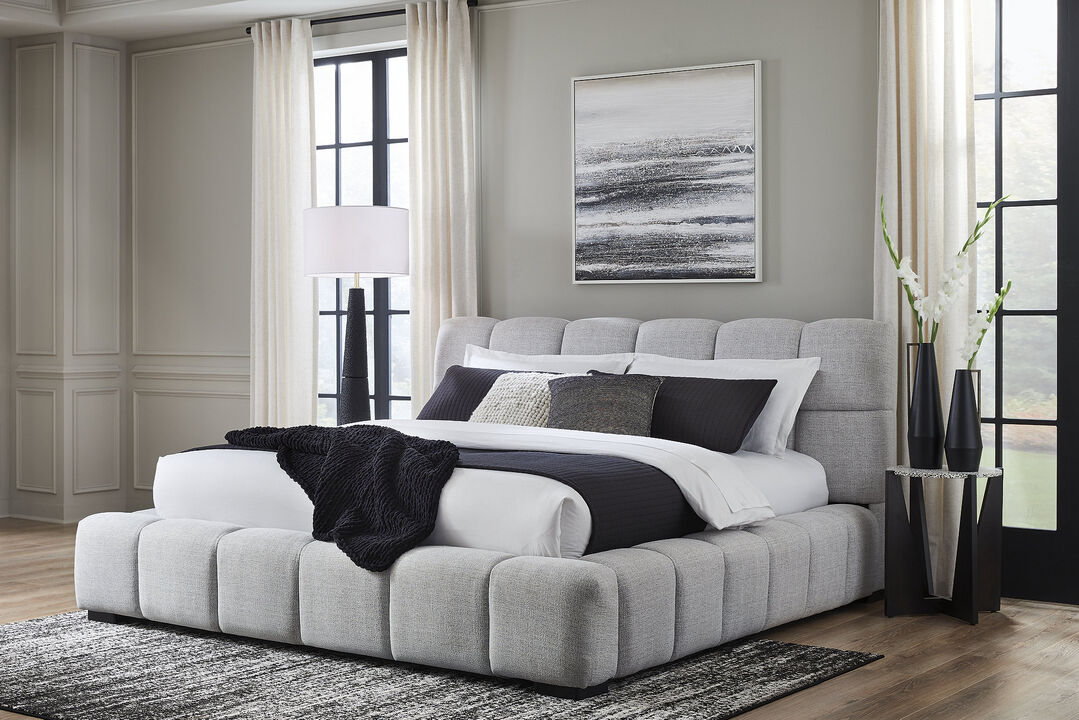 Jesstean King Upholstered Bed