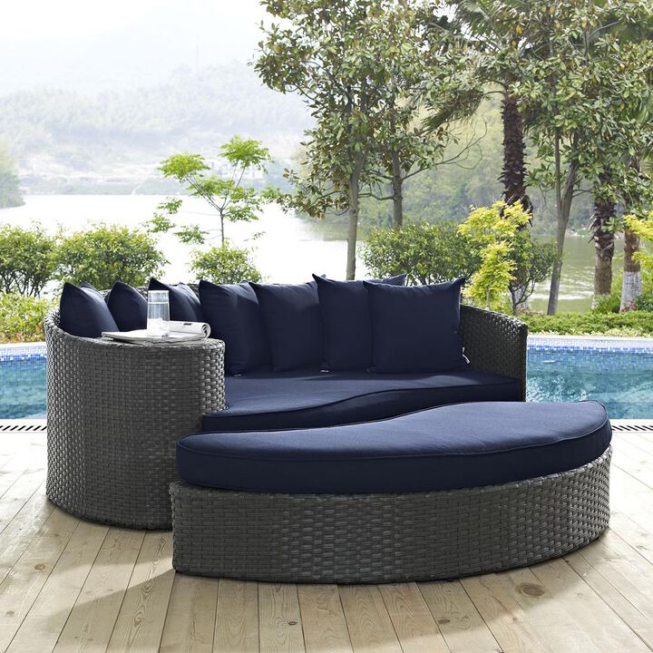 Sojourn Outdoor Patio Sunbrella Daybed - Canvas Navy