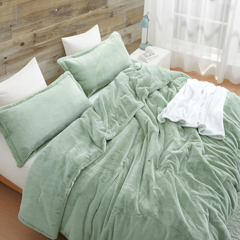 Frost Bite - Coma Inducer� Oversized Comforter Set