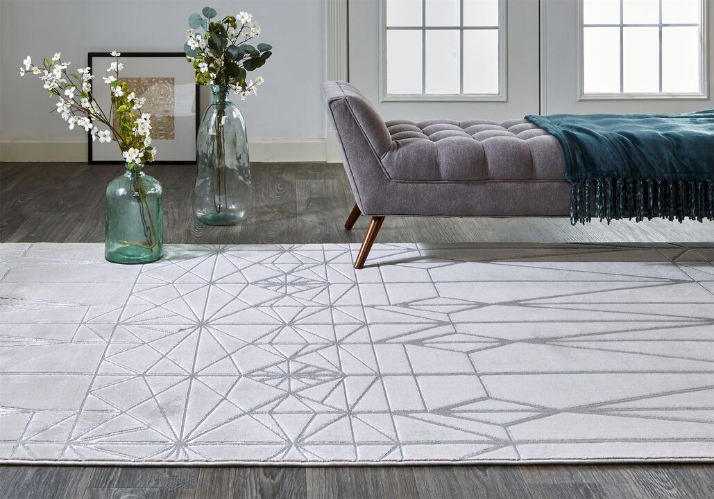 Micah 3045F White/Silver/Gray 5' x 8' Rug