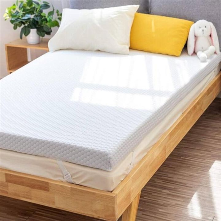 Hivvago Twin XL 3 inch Memory Foam Mattress Topper with Removeable Baffle Box Cover