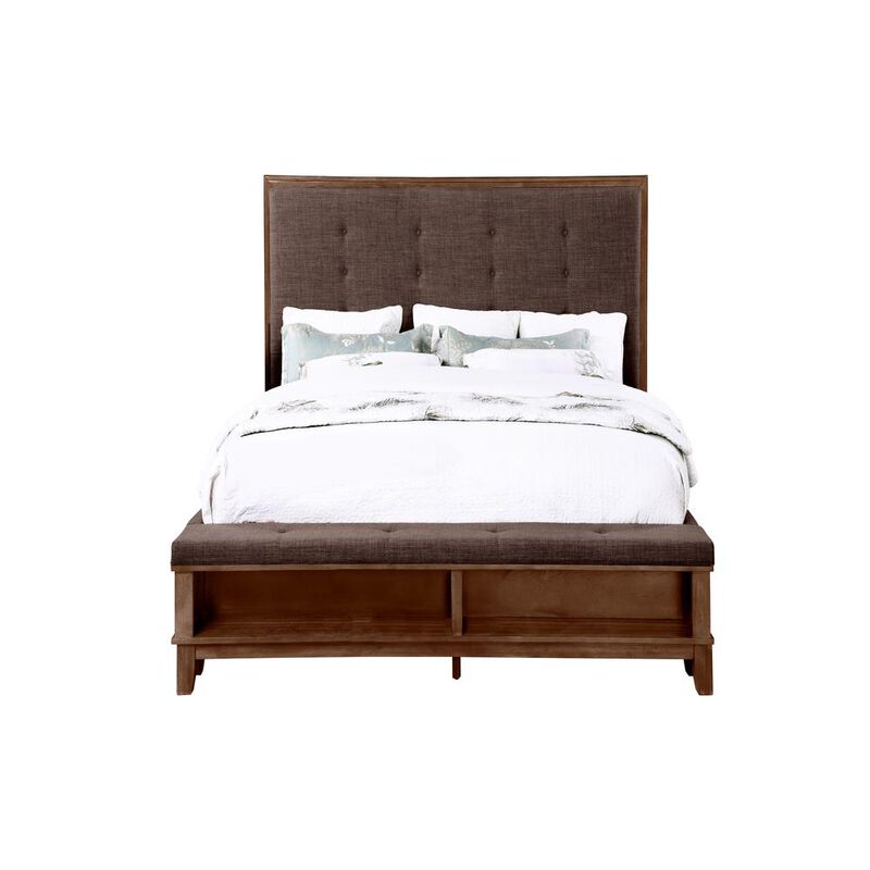 New Classic Furniture Furniture Cagney Contemporary Solid Wood 5/0 Queen Bed in Brown