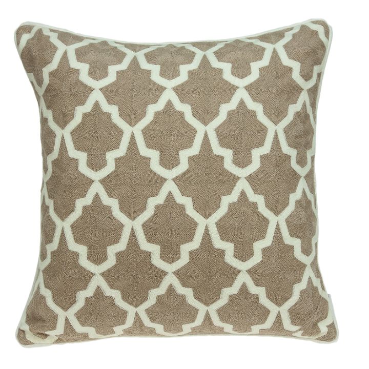 20" Beige and White Quatrefoil Patterned Throw Pillow