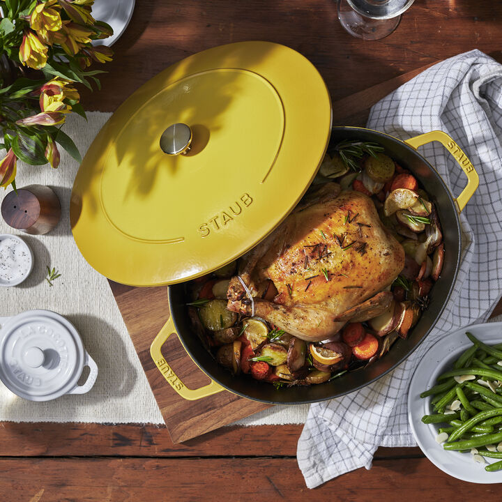 Staub Cast Iron 6.25-qt Shallow Oval Dutch Oven - Citron