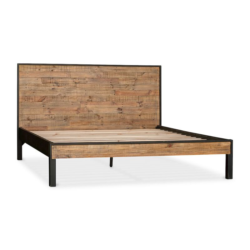 Moe’s Nova Queen Bed Black