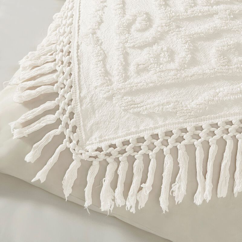 Gracie Mills Ray Boho Tufted Cotton Chenille Medallion Fringe Coverlet Set