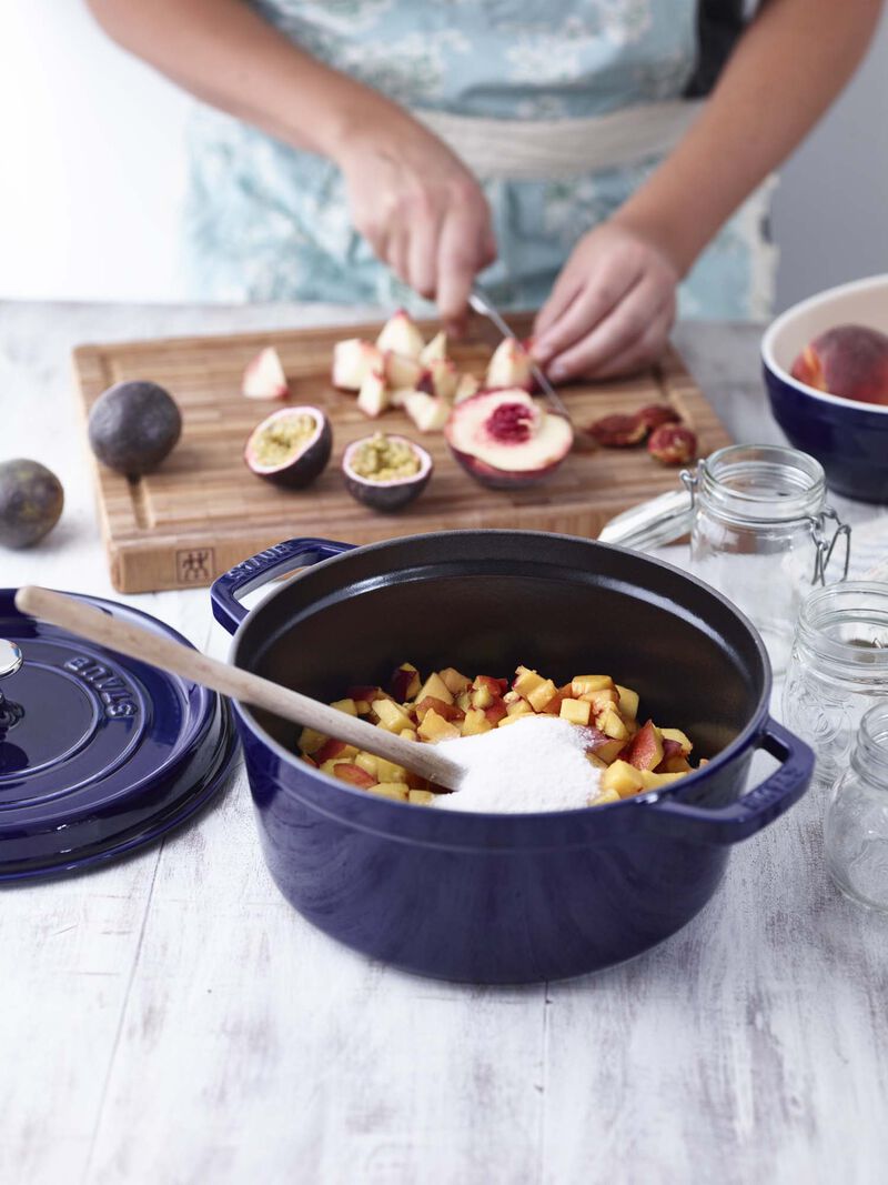 Staub Cast Iron 5.5-qt Round Cocotte - Dark Blue