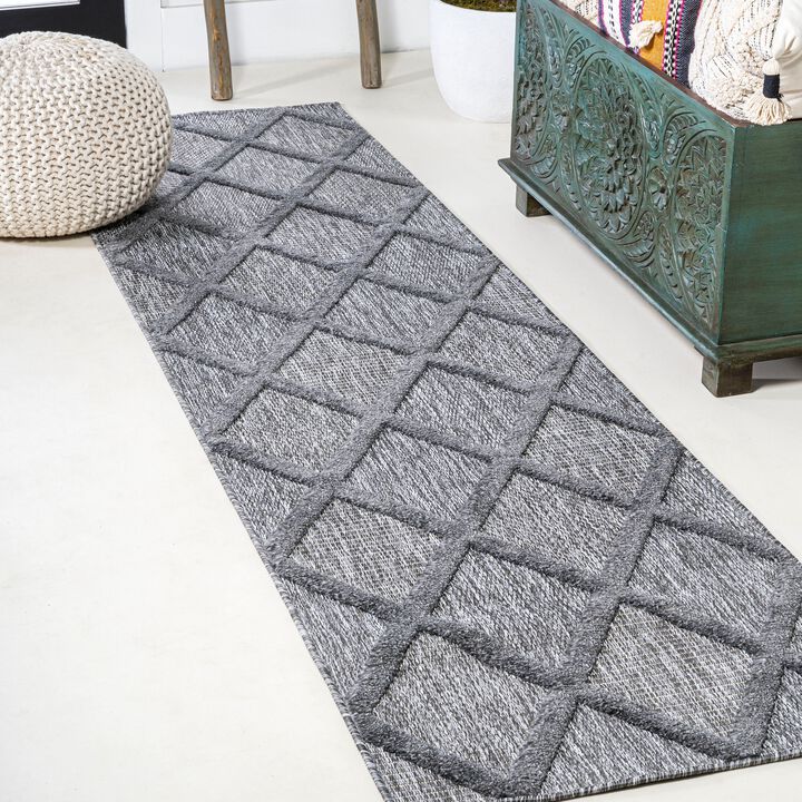 Salines Diamond Trellis Indoor/Outdoor Area Rug