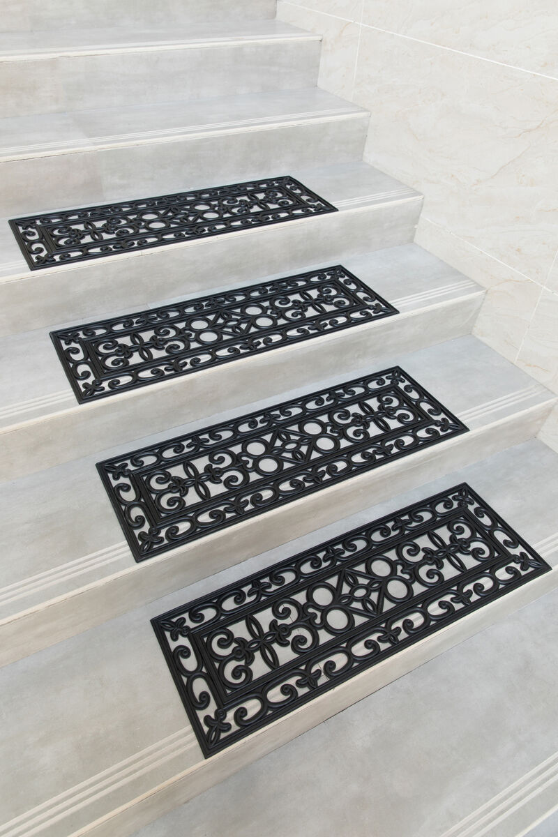 Decorative Scrollwork Design Rubber Stairs Anti-Slip Tread Mat Carpet, Set of 4