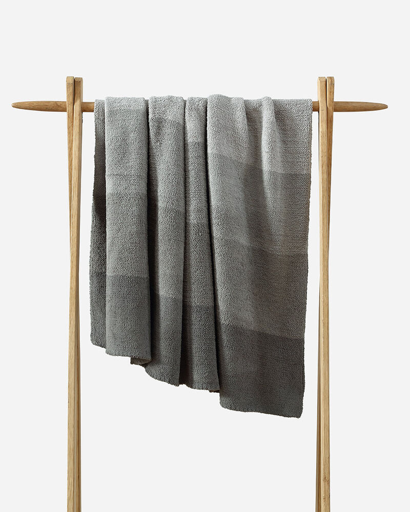 Ombre Lightweight Throw