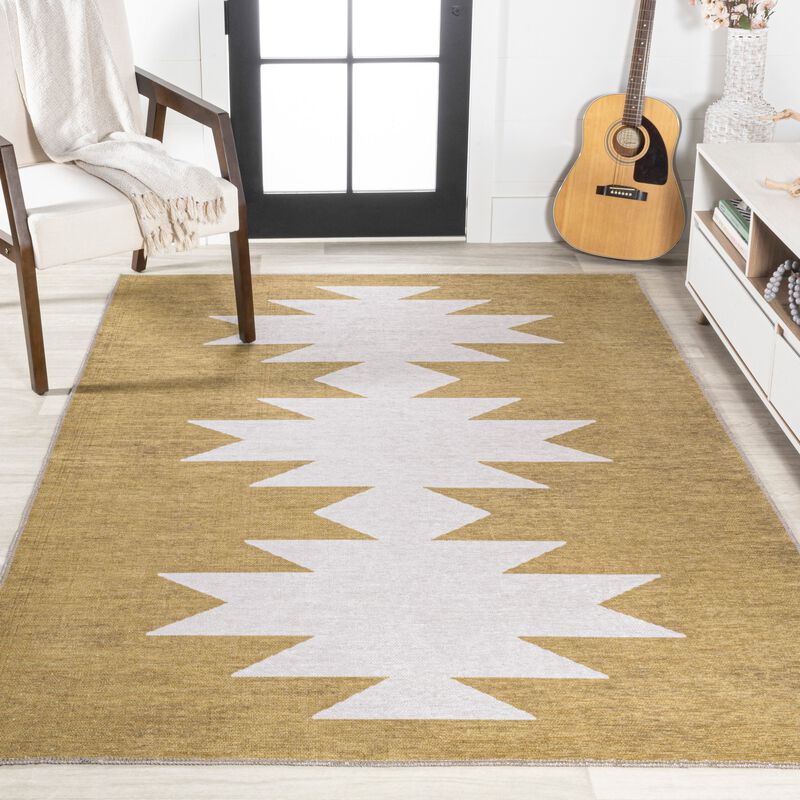 Chayton Minimalist Geometric Machine Washable Area Rug