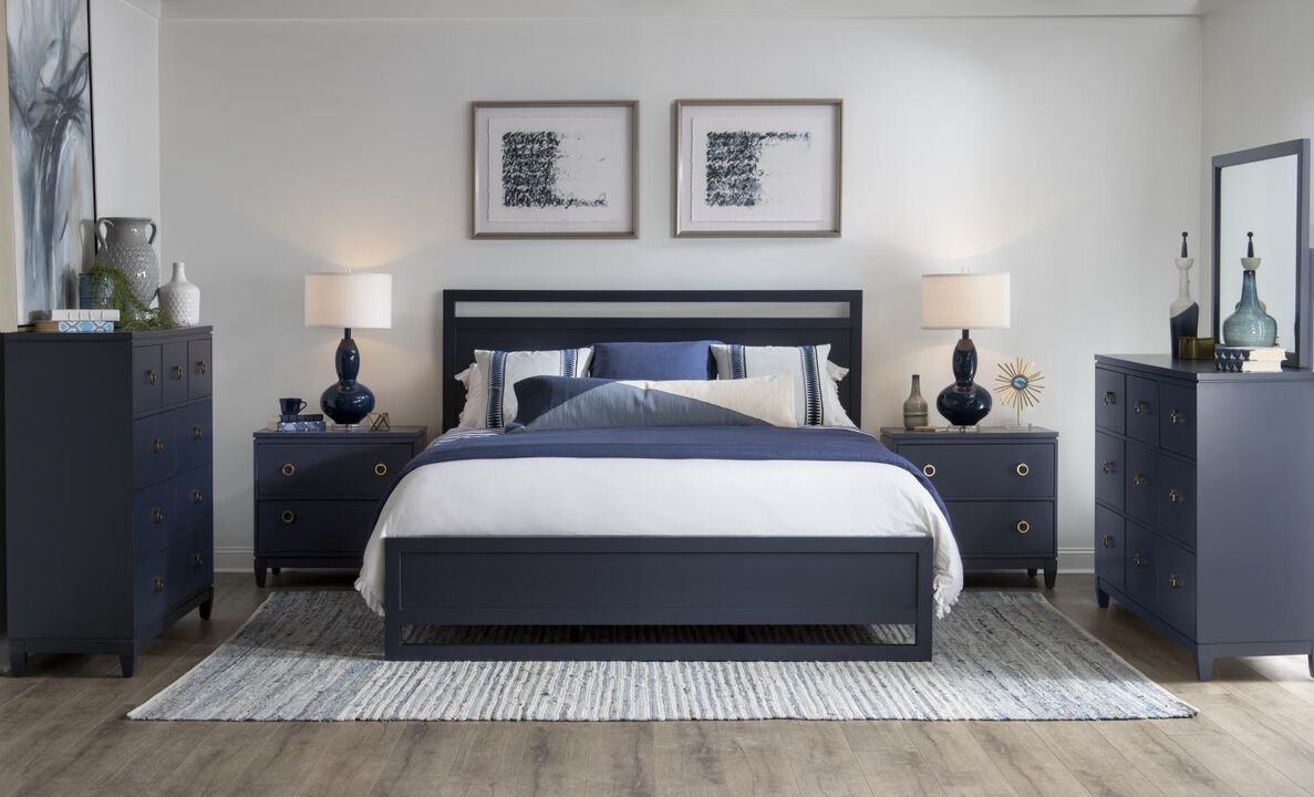 Summerland Queen Panel Bed