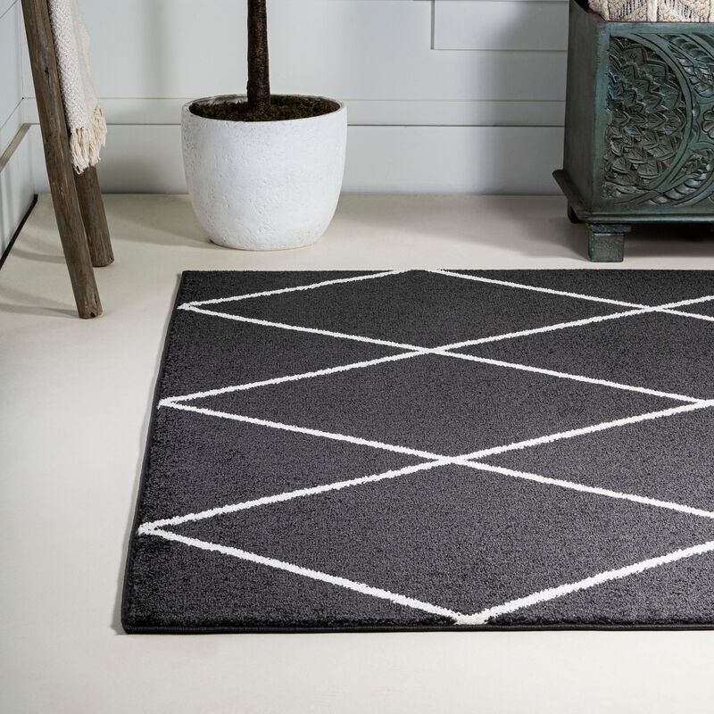 Cole Minimalist Diamond Trellis Area Rug