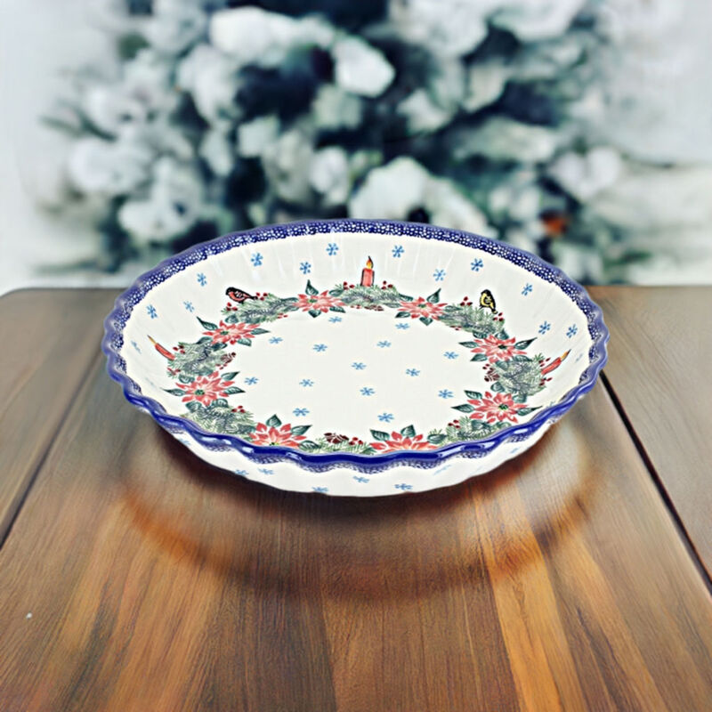 Blue Rose Polish Pottery Mistletoe Pie Plate