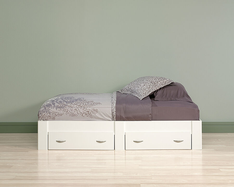 Beginnings Twin Platform Bed in White