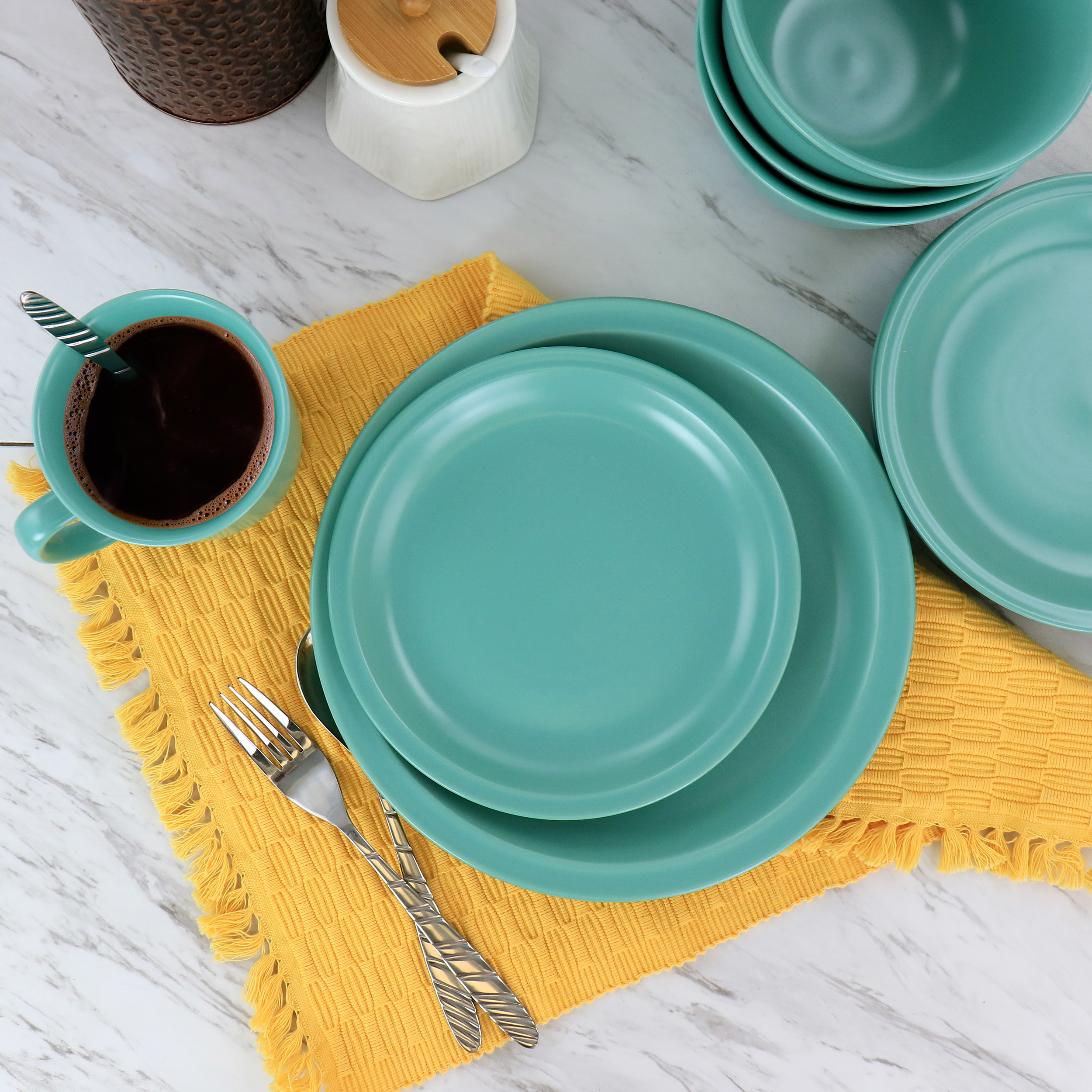 Gibson Home 16-Piece Blue Siam Stoneware Dinnerware Set